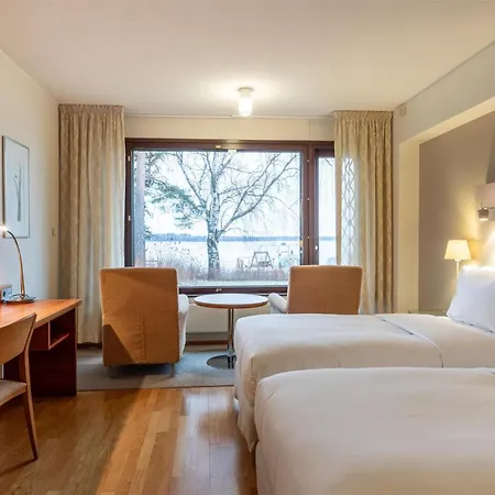 Hotel Hilton Kalastajatorppa 4*